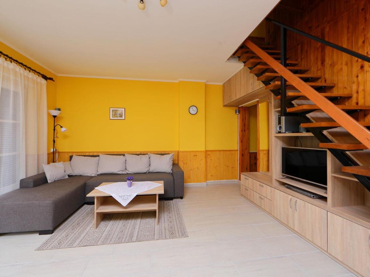 Holiday Home Hibiscus By Interhome Balatonkeresztúr Exteriör bild